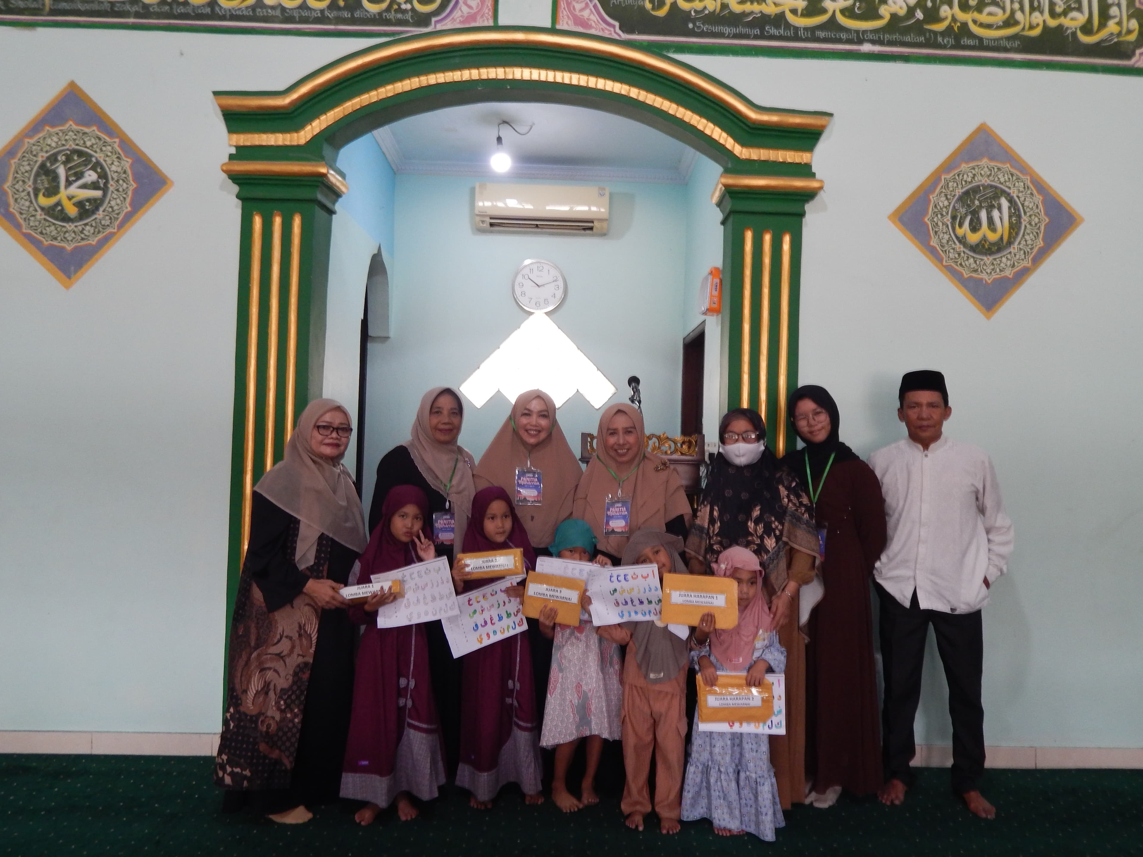 Foto pemenang Lomba Mewarnai Gema Muharram 1448H